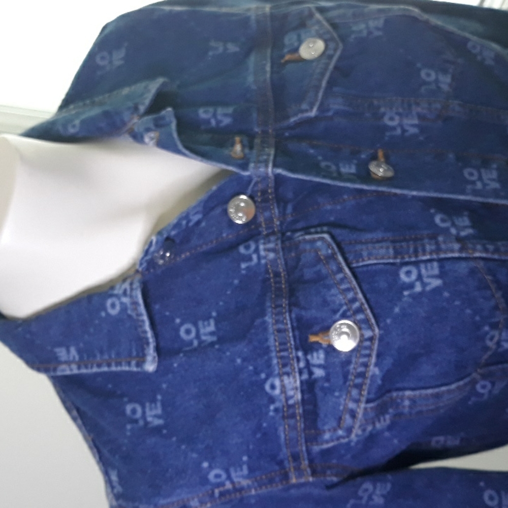 Divided by H&M Love womens cropped top cotton jeans jacket. Size 6
